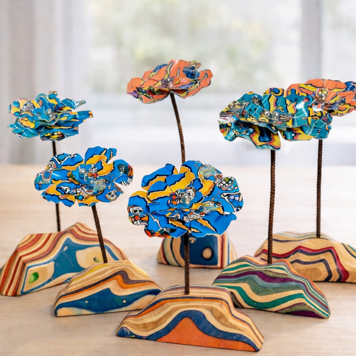 Fleurs décoratives en skateboard recyclé x Madby Fred